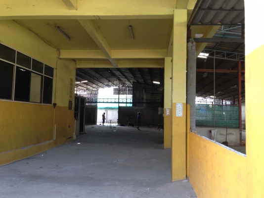 ให้เช่าพื้นที่ เนื้อที่ 298 ตารางวา มีที่พักพร้อมบ้านพักคนงาน