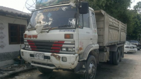 (แม่-ลูกดั้ม) นิสสันUD 290แรง ปี*40 ดั้ม3มิตร CWM430M