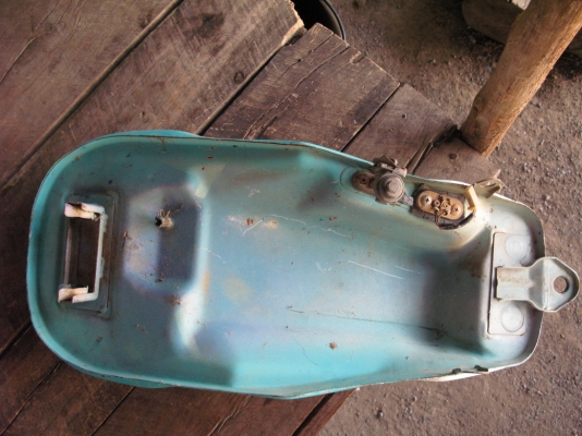 KR150 ถังสวยๆ มีสองใบ(ปาด+ไม่ปาด) สุพรรณบุรี KR150 ถังสวยๆ มีสองใบ(ปาด+ไม่ปาด) สุพรรณบุรี