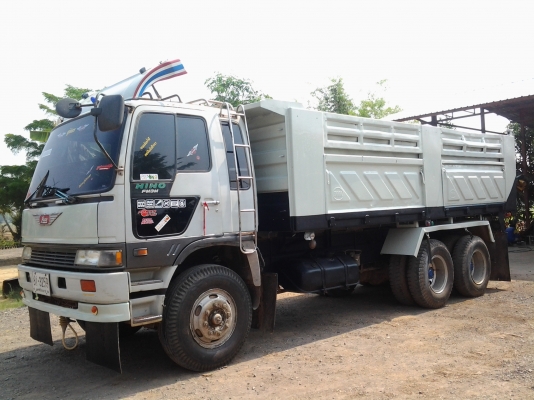 3M 240 Hp สวย เดิม บาง ดั้มพ์สามมิตรลอนเฉียง(ทีมงานรถคุณภาพ)