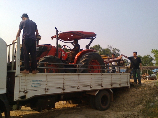 KUBOTA M7040มัดจำแล้วครับ10000 บาท คุณประยูร กัลยาสกุล