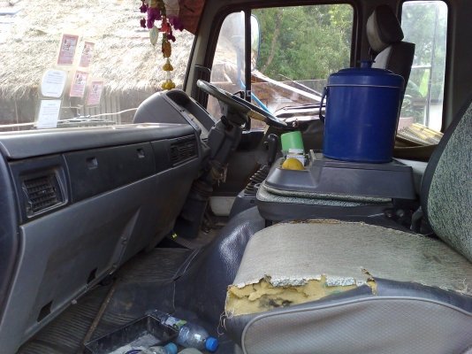 ขายรถบรรทุก 10 ล้อดั้มเกษตรเพลาเดียว HINO FL 1 J เครื่อง 210 แรงเครื่องเดิมยางดีคัทซีสวยกะบะสามมิตร