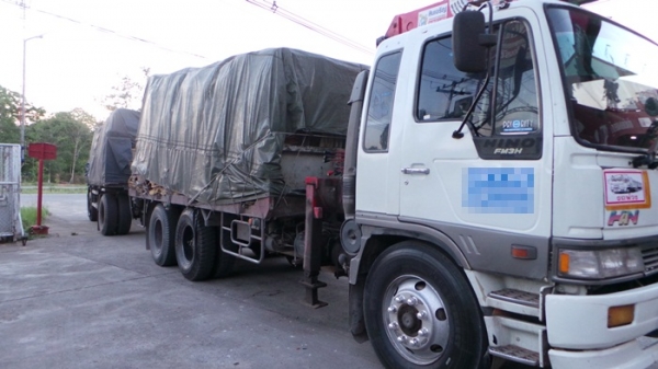 HINO FM3H 2เพลา ติดเครน 3.6 ตัน HINO FM3H 2เพลา ติดเครน 3.6 ตัน