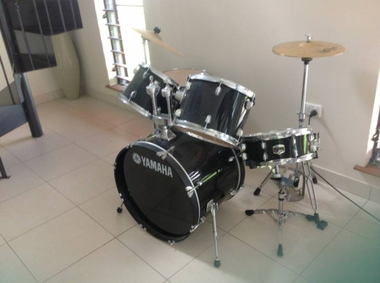 ขายกลองชุด 2 ชุดยี่ห้อ Pearl forum / Yamaha Gigmaker