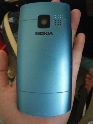 ต้องการขาย Nokia X2-01 สีฟ้า ต้องการขาย Nokia X2-01 สีฟ้า