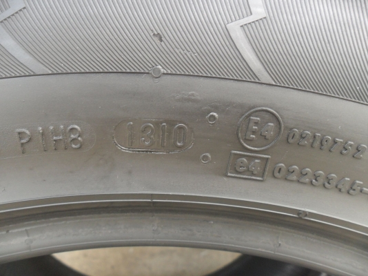 ยาง Continental 235/60R18 ปี10 สวยๆ 4 เส้น