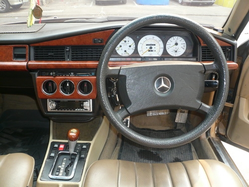 ขาย BENZ190E 2.3 ออโต้ MAX16 LPG สภาพดี ขาย BENZ190E 2.3 ออโต้ MAX16 LPG สภาพดี