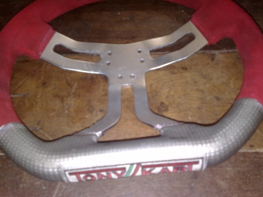 ขายวงรถโกคราท by tony kart หนังกลับสีแดง