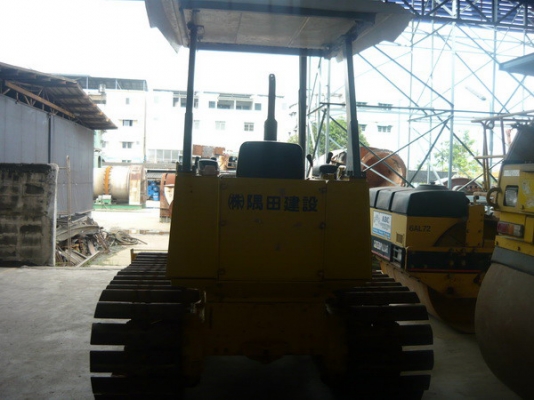 รถดันดิน D20-6, D20-5, D21-5&amp;6 รถเก่านอกนำเข้าจากญี่ปุ่น พร้อมลุยงาน มีให้เลือกหลายคัน