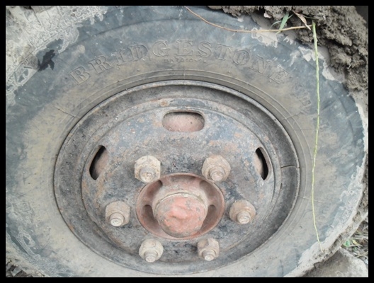 6 ล้อ FRR วางเครื่อง 120 แรง สภาพดี สวยๆ