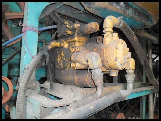 รถเกี่ยวข้าว เครื่องดี สภาพสวยๆ