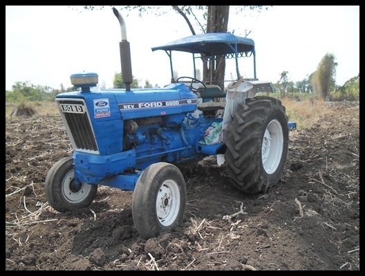 รถไถฟอร์ด 77 สภาพดี น่าใช้