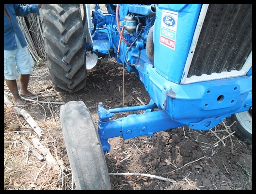 รถไถฟอร์ด 77 สภาพดี น่าใช้