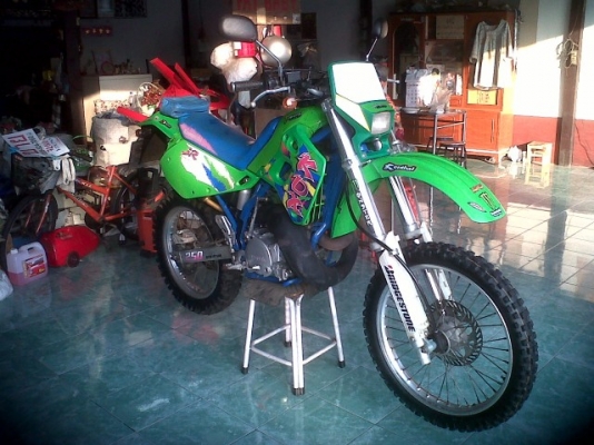 KAWASAKI KDX250