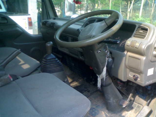 ขายด่วน 4ล้อ  ISUZU NHR69E  4JG2 3069 CC