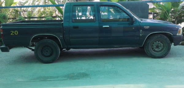 ขายโตโยต้าไมตี้เอ็กส์ 4 ประตู  ทุกอย่างเดิมๆ