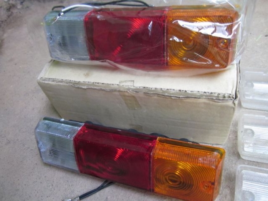 (ขายแล้ว)อะไหล่-Datsun 521 เก่าเก็บ ไม่ได้ใช้แล้ว แบ่งกันใช้ ขายในราคาถูก