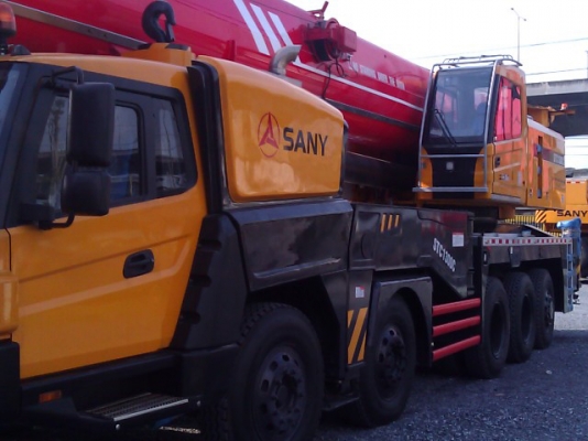 SANY STC1300C Truck Crane 130T SANY STC1300C Truck Crane 130T