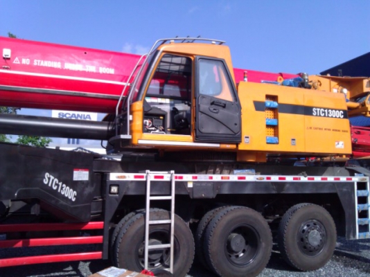SANY STC1300C Truck Crane 130T SANY STC1300C Truck Crane 130T