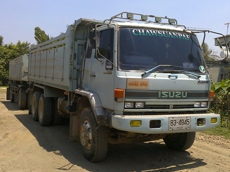 ขาย ISUZU fxz 240  2 เพลา หัวฟ้า เเท้เเท้