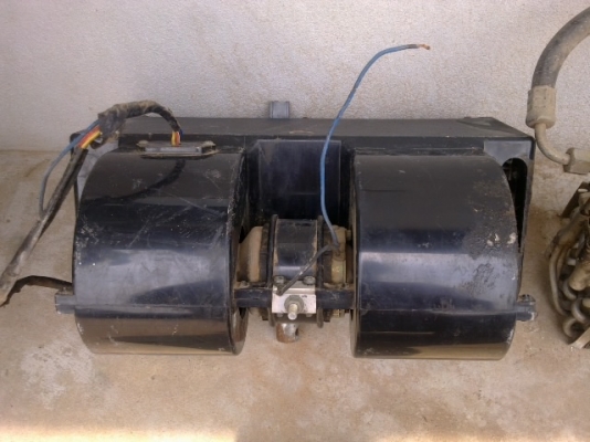 แอร์ตู้คลาสสิค เป็นอะไหล่ได้ครับ