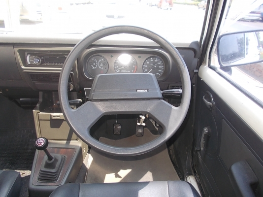 มาสด้า แฟมิเลีย หัวแตงโม (หลังคาโหนก) แม๊กซี่ แคป หลังคาหลัง ครบ สภาพสวย บางเดิม