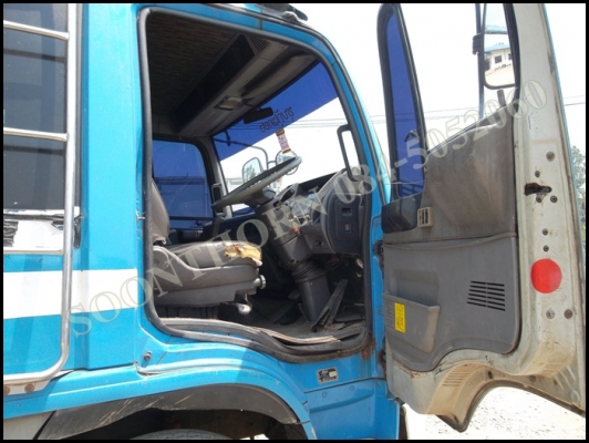 ขายด่วน รถบรรทุก 10 ล้อ HINO 195 แรง หัวสิงห์ไฮเทค ตู้เปียก(สแตนเลส) รถพร้อมใช้งาน ราคาสุดคุ้ม