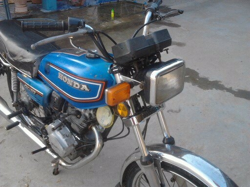 ขาย HONDA GL 100 สภาพเดิมของแท้เยอะมากๆ ทะเบียนโอน ภาษีขาด 2 ปี ขาย HONDA GL 100 สภาพเดิมของแท้เยอะมากๆ ทะเบียนโอน ภาษีขาด 2 ปี