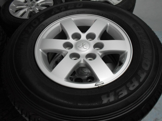 ขายล้อแม็ก ปาเจโร่ ขอบ 16 พร้อมยางปลายปี 12/เทิร์นได้-ใส่ฟรีค่ะ