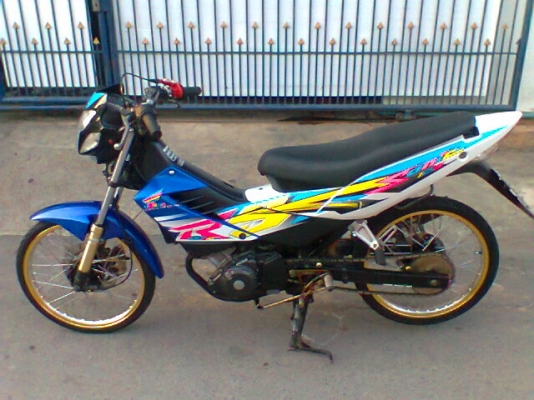 ขายSONICตัวใหม่แท้สีน้ำเงิน-ขาว