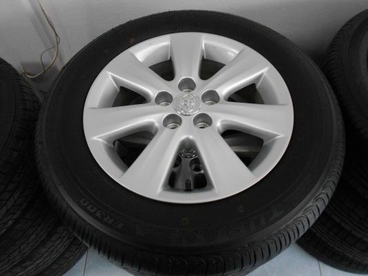 ขายล้อแม็ก toyota altis ขอบ 15 พร้อมยางป้ายแดงปี 12/เทิร์นได้-ใส่ฟรีค่ะ