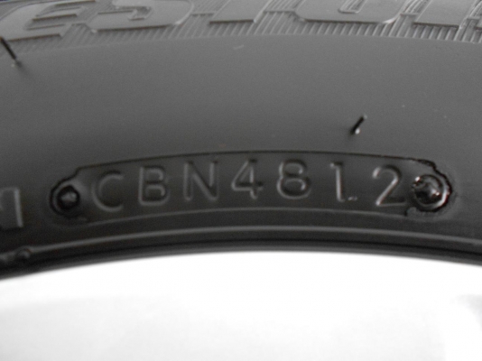 ขายล้อแม็ก toyota altis ขอบ 15 พร้อมยางป้ายแดงปี 12/เทิร์นได้-ใส่ฟรีค่ะ ขายล้อแม็ก toyota altis ขอบ 15 พร้อมยางป้ายแดงปี 12/เทิร์นได้-ใส่ฟรีค่ะ