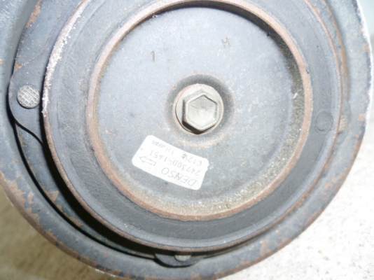 ขายคอมแอร์ โตโยต้าวีโก้ ราคา 2600    โทร 081 3298448