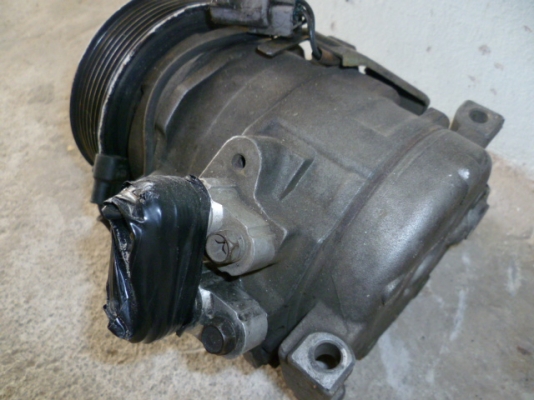 ขายคอมแอร์ โตโยต้าวีโก้ ราคา 2600    โทร 081 3298448