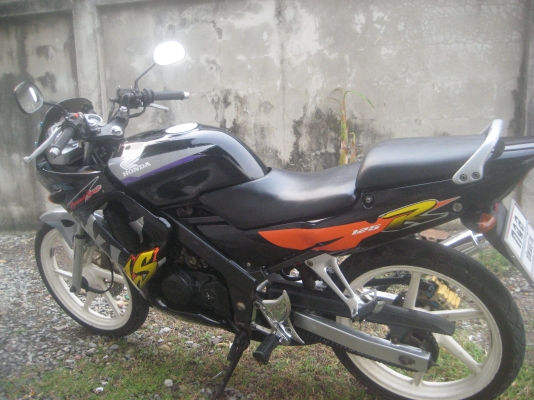 Honda LS 125 สภาพสวยมาก ชุดสีเดิม ระบบไฟครบ พร้อมโอน