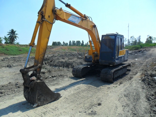 Kobelco SK045