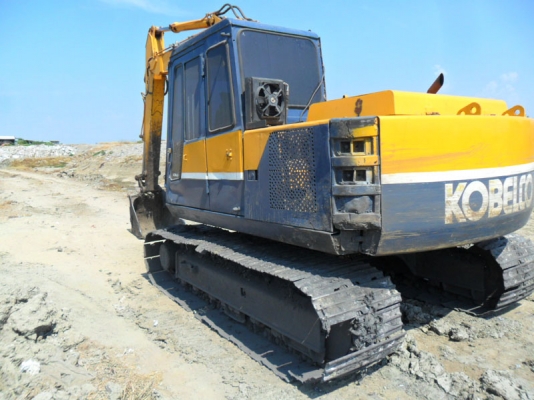 Kobelco SK045