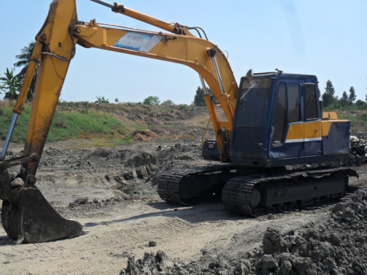 Kobelco SK045