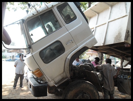 สิบล้อ F17 2เพลาดั้ม เครื่องดี สภาพสวยๆ