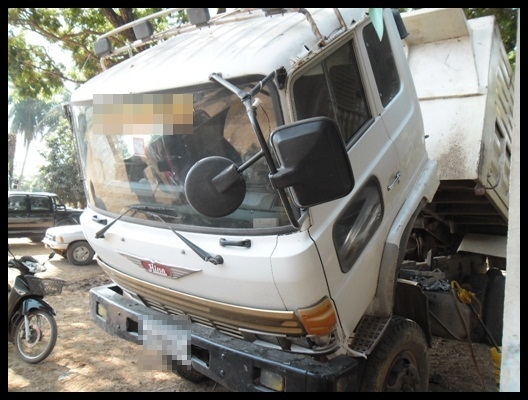 สิบล้อ F17 2เพลาดั้ม เครื่องดี สภาพสวยๆ