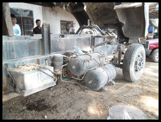 สิบล้อ F17 2เพลาดั้ม เครื่องดี สภาพสวยๆ