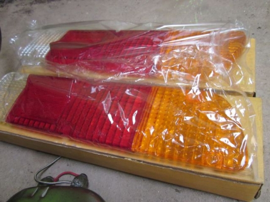 (ขายแล้ว)อะไหล่-Datsun 620 เก่าเก็บ ไม่ได้ใช้แล้ว แบ่งๆ กันใช้ ขายในราคาถูก