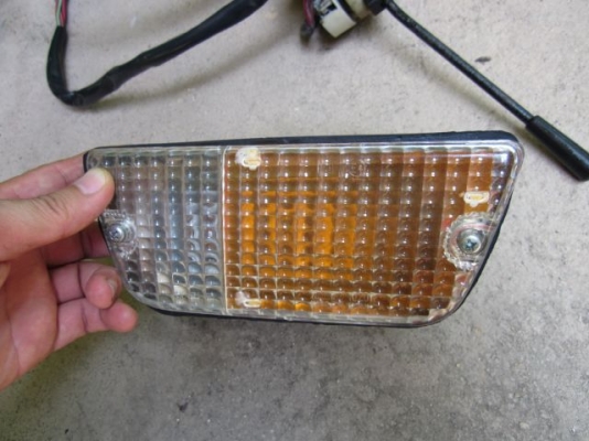 (ขายแล้ว)อะไหล่-Datsun 620 เก่าเก็บ ไม่ได้ใช้แล้ว แบ่งๆ กันใช้ ขายในราคาถูก