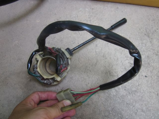 (ขายแล้ว)อะไหล่-Datsun 620 เก่าเก็บ ไม่ได้ใช้แล้ว แบ่งๆ กันใช้ ขายในราคาถูก