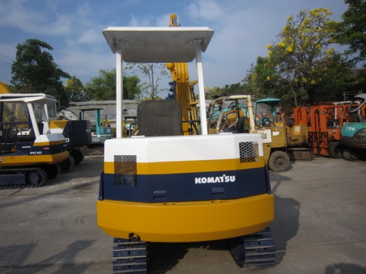 ขาย รถขุดเล็ก KOMATSU รุ่น PC30-6- แทร็กเหล็ก มือสองญี่ปุ่น