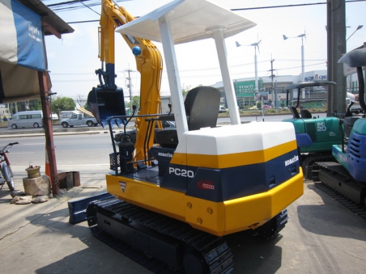 ขาย รถขุดเล็ก KOMATSU รุ่น PC20-6- แทร็กเหล็ก มือสองญี่ปุ่น