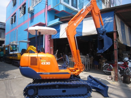 ขาย รถขุดเล็ก HITACHI  รุ่น EX30 แทร็กเหล็ก มือสองญี่ปุ่น