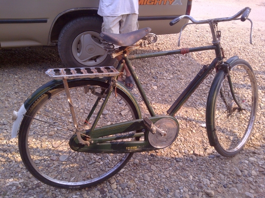 ขออนุญาติ www.truck2hand.com ขายรถจักยานโบราณนะครับ