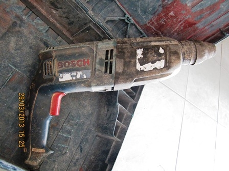 สว่านโรตารี่3ระบบBOSCHรุ่นGBH2-26DE สภาพดี ราคาถูกๆ