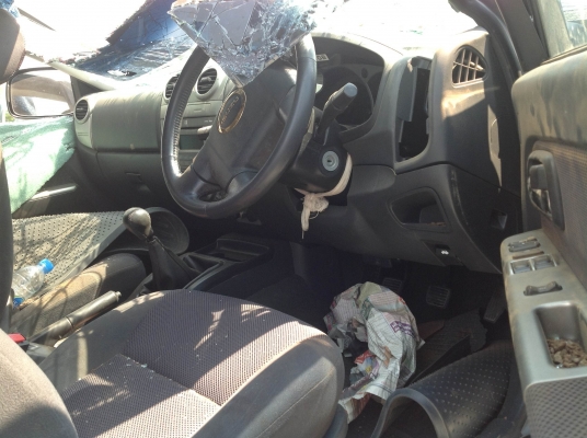 ขายรถประสบอุบัติเหตุ พร้อมเล่ม D-Max Gold series 2008